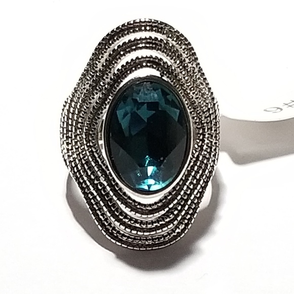 Sterling Silver Sapphire Ring - Picture 1 of 8